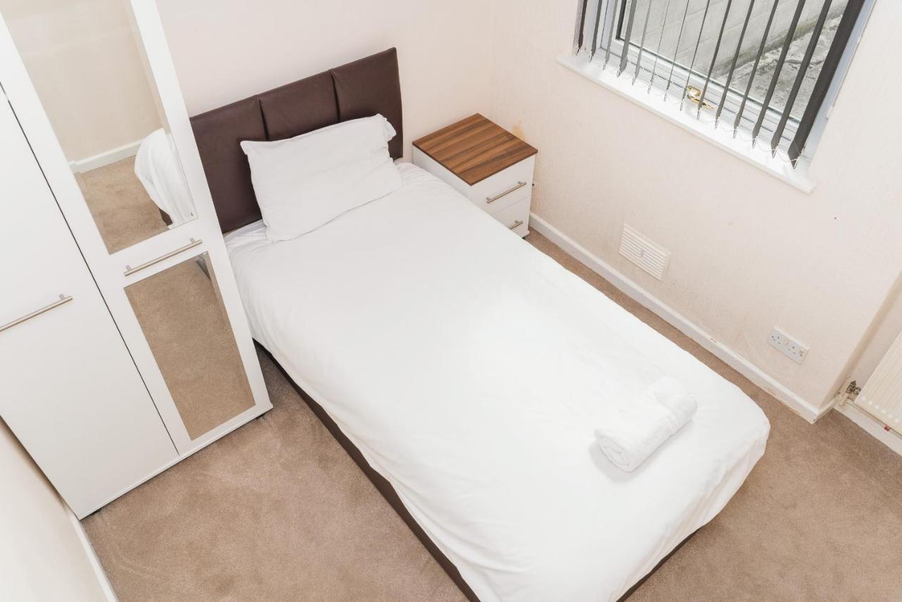 City Rooms In Stoke City Extérieur photo